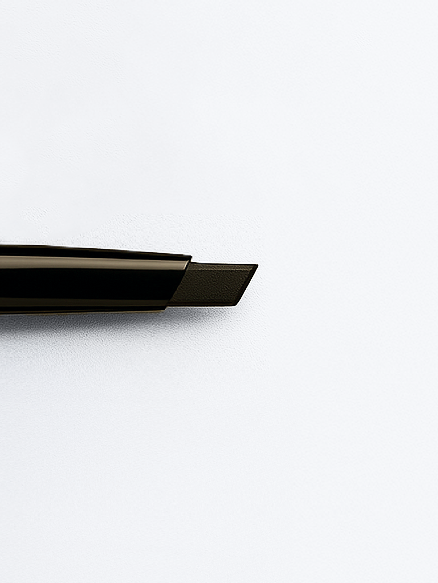 BeePro ProBrow Sculpting Eyebrow Pencil