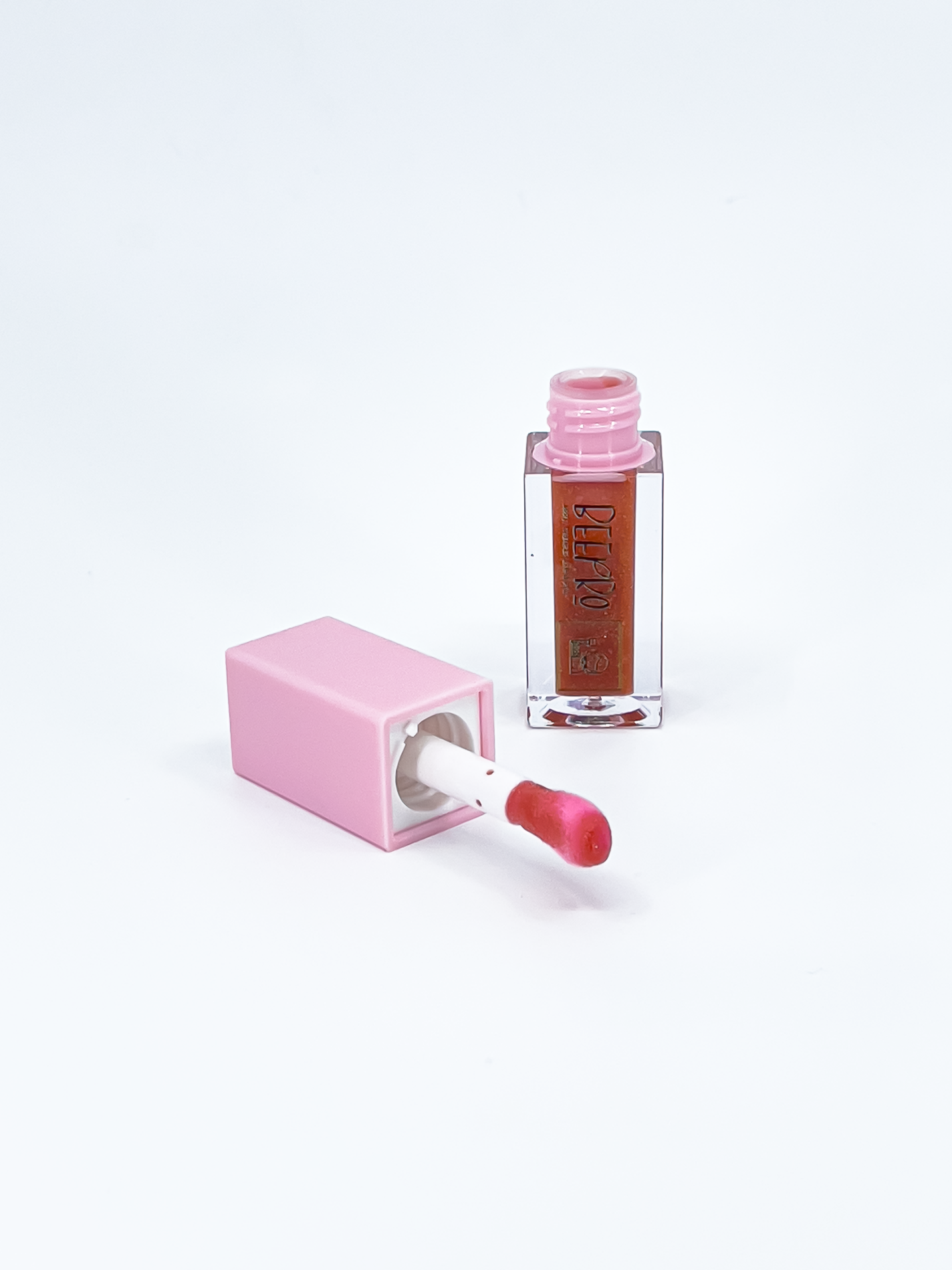 BeePro Glow Gloss Drip – Ultra-Shine Lip Gloss