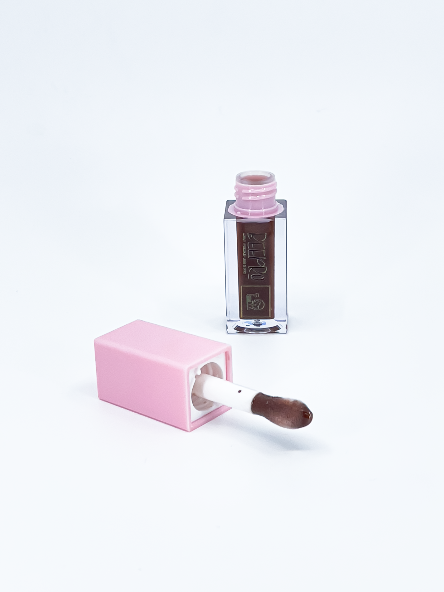 BeePro Glow Gloss Drip – Ultra-Shine Lip Gloss